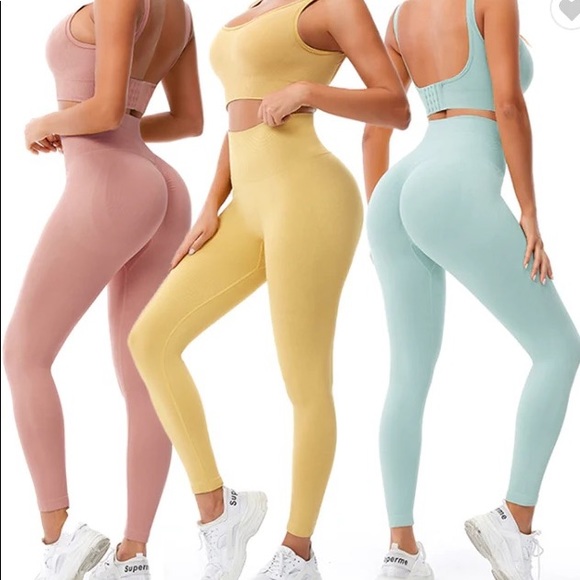 `Ōkole Scrunch Butt Legging - Picture 3 of 3